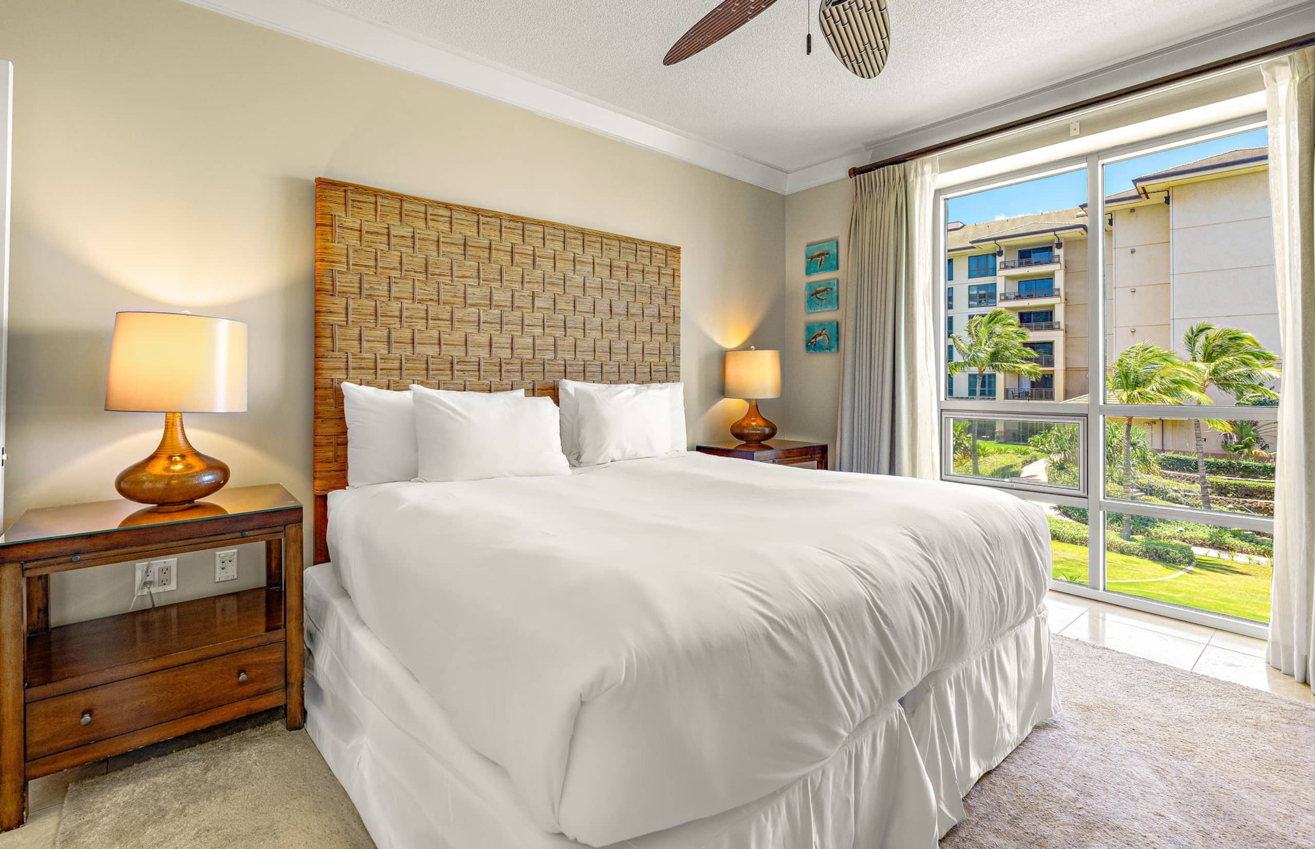 Condo in Lahaina · ★4.95 · 3 bedrooms · 4 beds · 3 baths - Image 1