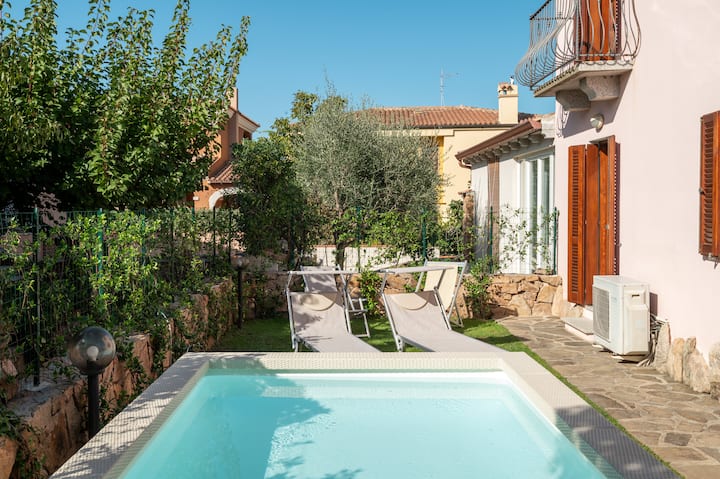 Solaria Home Holiday - Villetta Bouganville - Budoni