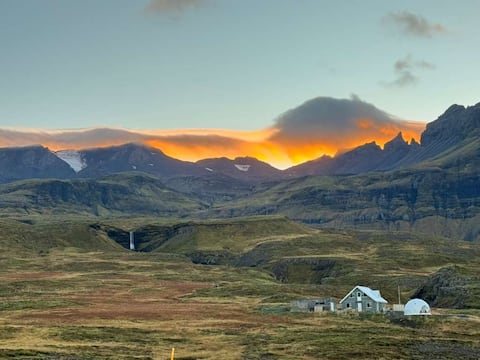 Fellsendi - Kirkjufell Paradise