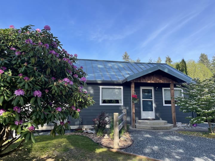 The Merry Berry Hideaway