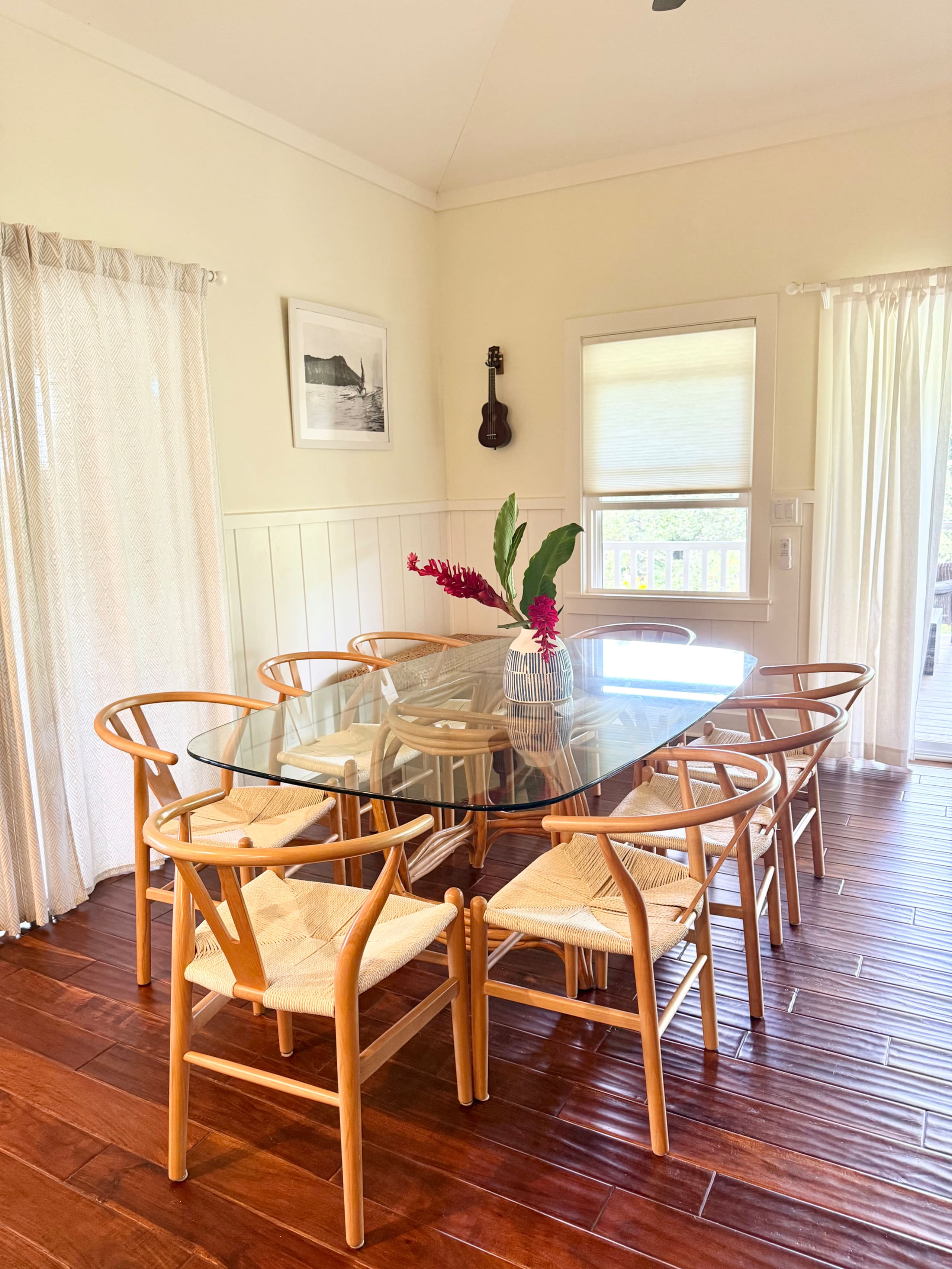 Home in Princeville · ★4.98 · 4 bedrooms · 5 beds · 2.5 private baths - Image 6
