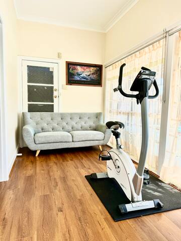 家四季 Four Season Home gallery image 2