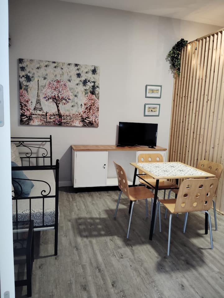 Económico Apartamento Cerca De Sevilla - Brenes