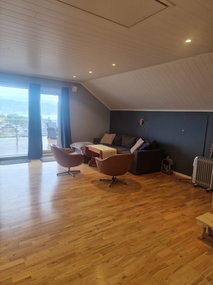 غرفة المعيشة