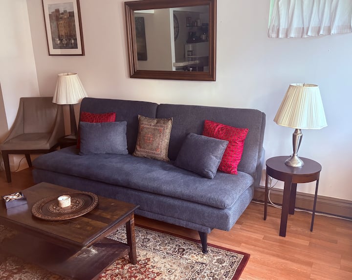 Cozy 1 Bedroom Apt. Prime Location+private Parking - Montrose, NY