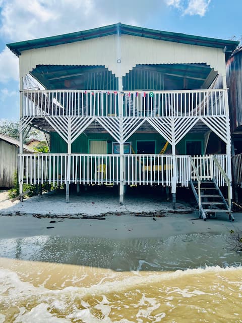 Beach house on Algodao Island