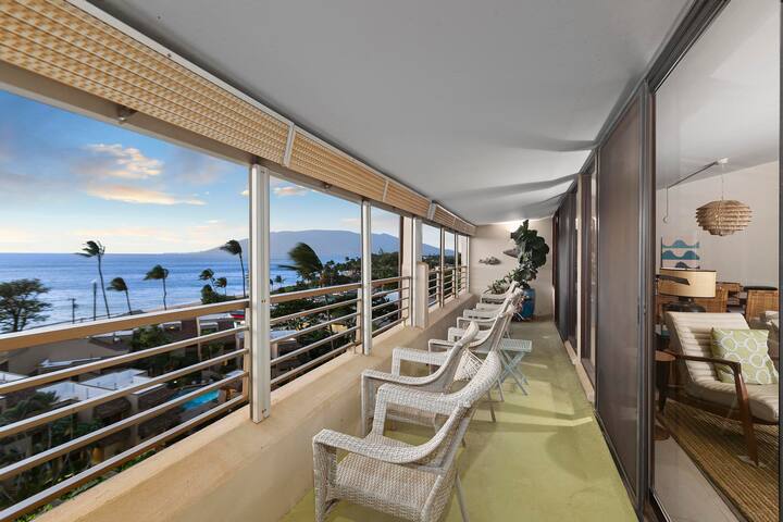 Stunning Ocean View Penthouse – Steps to Beach