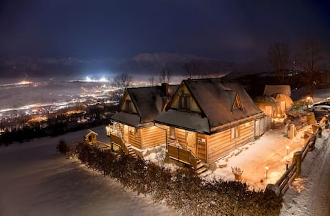 Log cabin with a view of the Tatras
