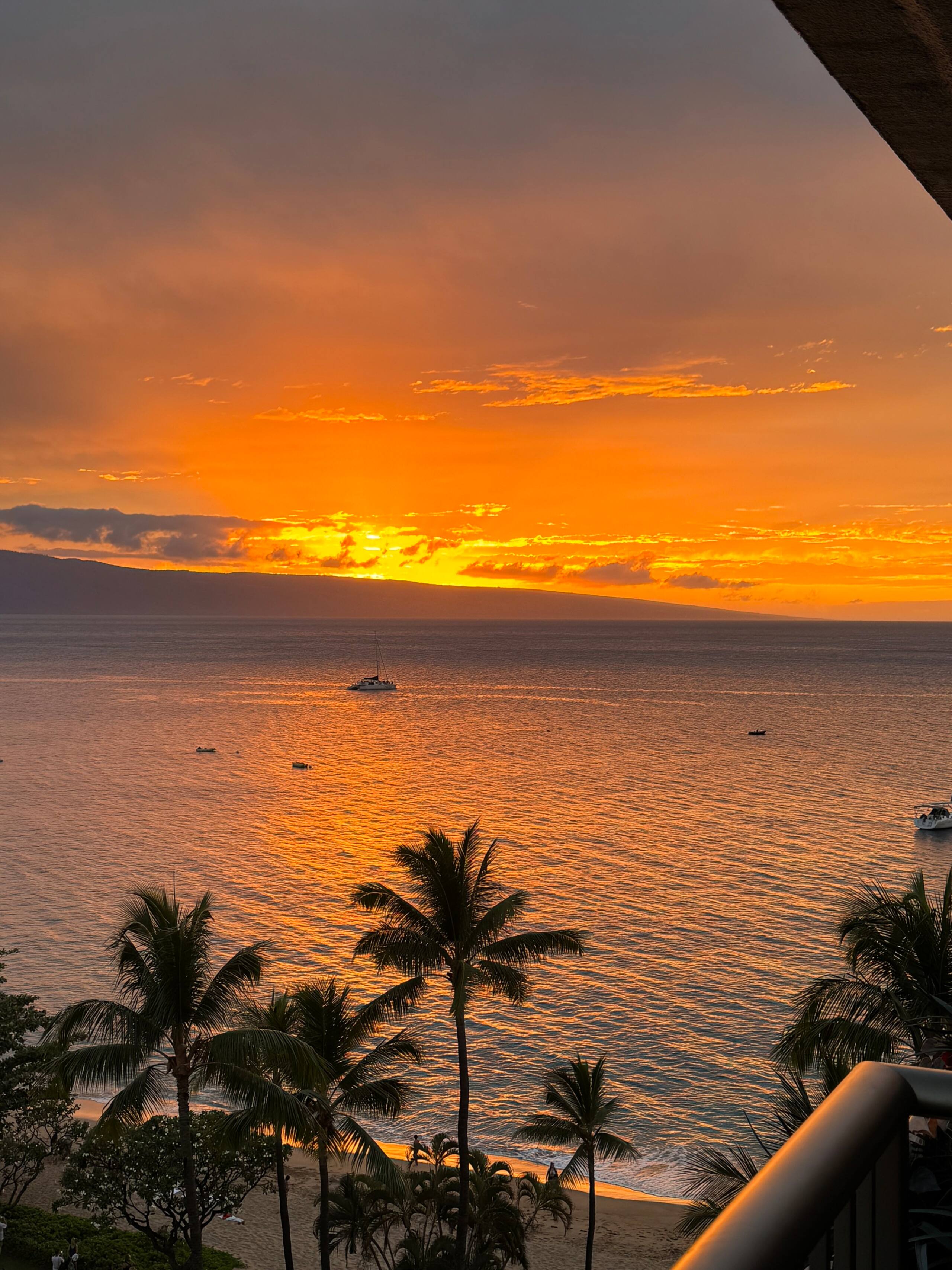Condo in Lahaina · ★4.97 · Studio · 1 bed · 1 bath - Image 24