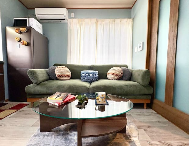 Meguro Shirokanedai 85m²/915ft² 2BR House w Office