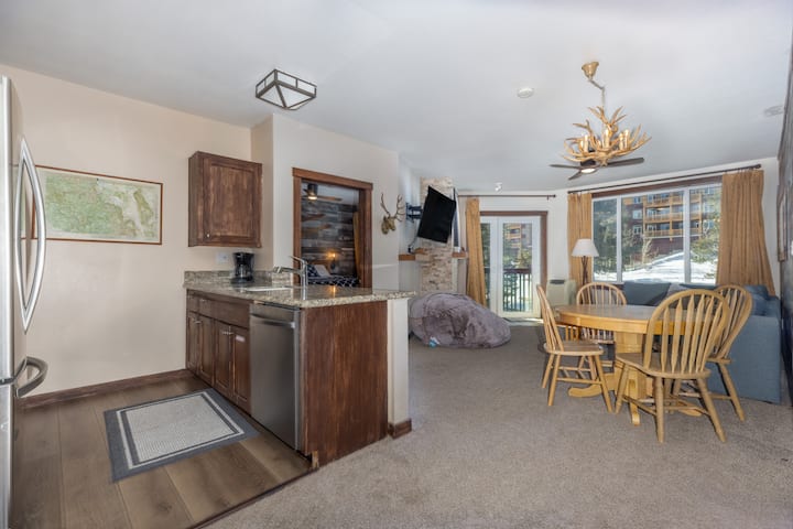 غرفة المعيشة