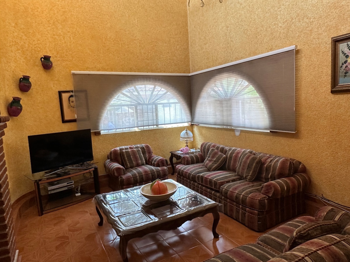 5BR Villa in Atlixco — 5 bedroom vacation rental in Atlixco