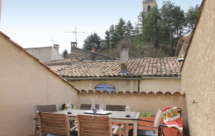 Cozy Home In Reillanne With Wifi - Le Jardin de l'Abbaye de Valsaintes