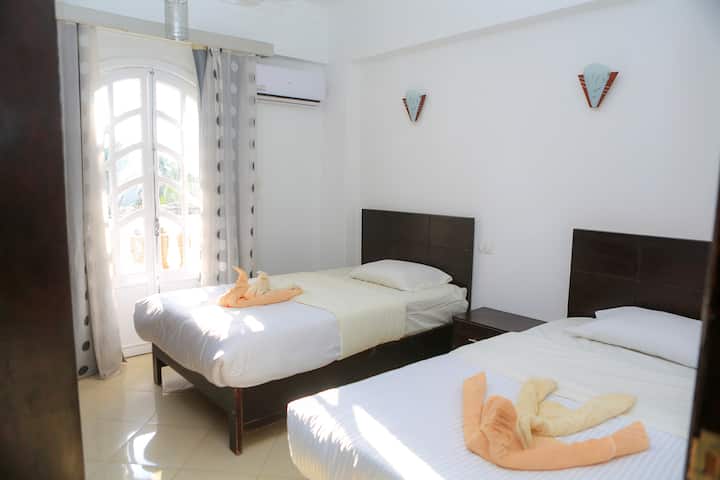 საძინებელი 2