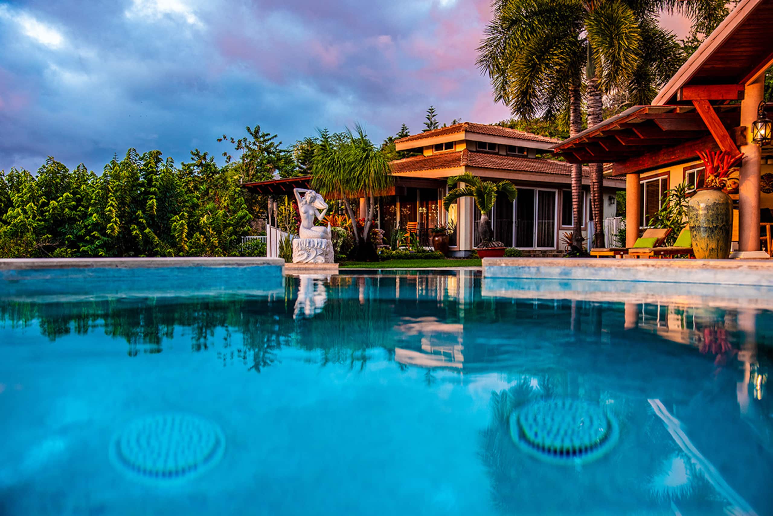 Villa in Kailua-Kona · ★4.81 · 7 bedrooms · 12 beds · 7 baths - Image 73