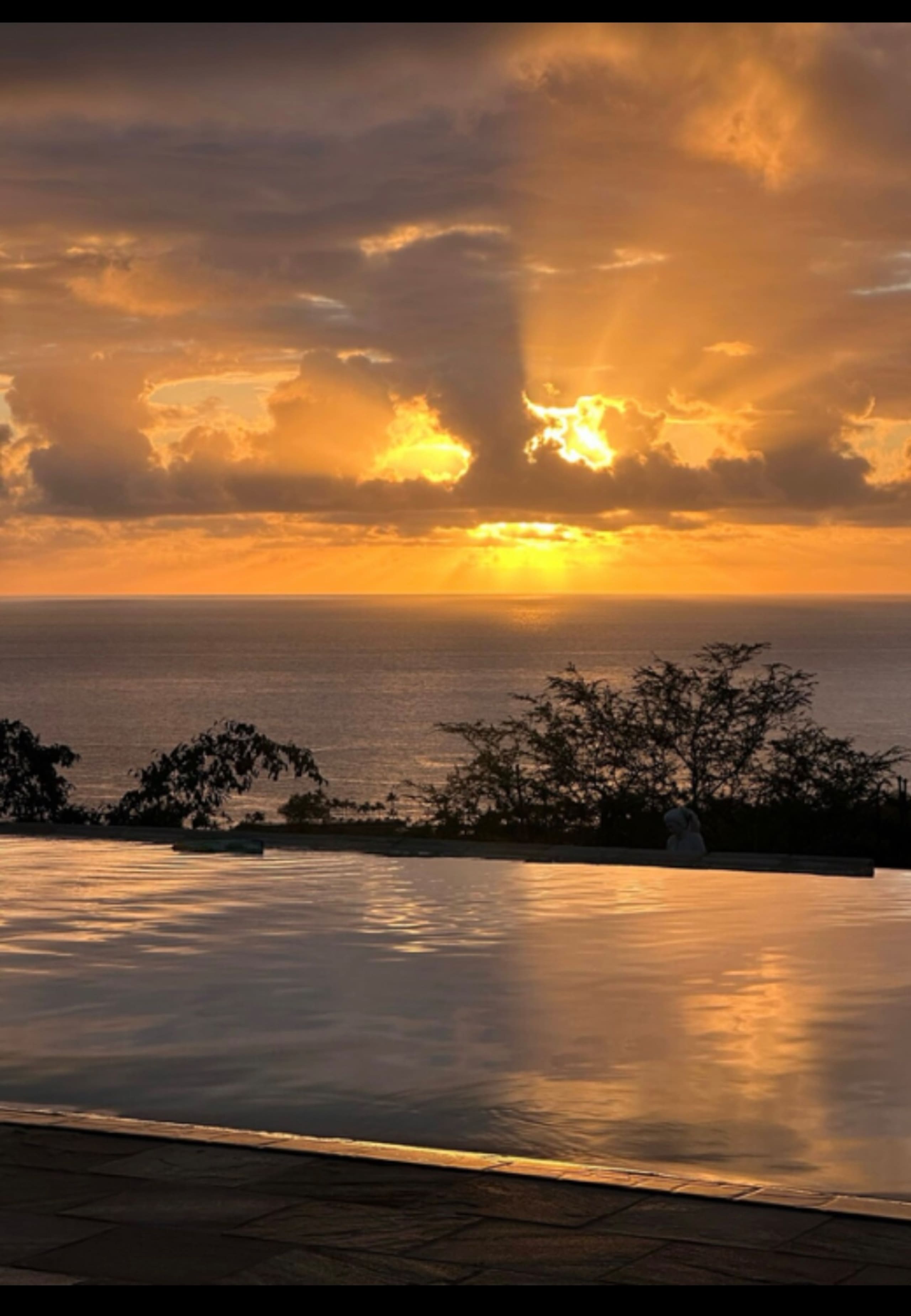 Villa in Kailua-Kona · ★4.81 · 7 bedrooms · 12 beds · 7 baths - Image 77