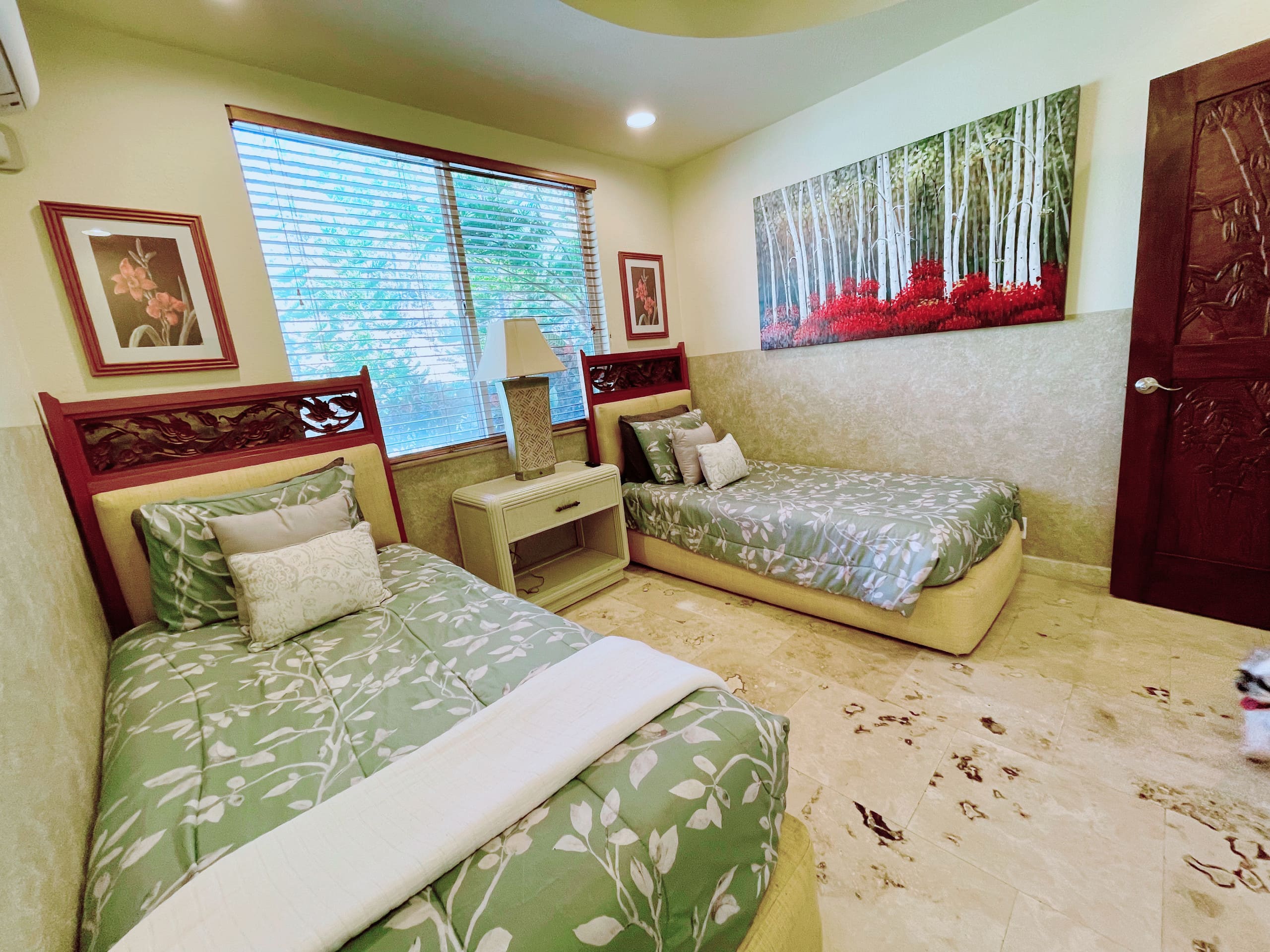 Villa in Kailua-Kona · ★4.81 · 7 bedrooms · 12 beds · 7 baths - Image 39