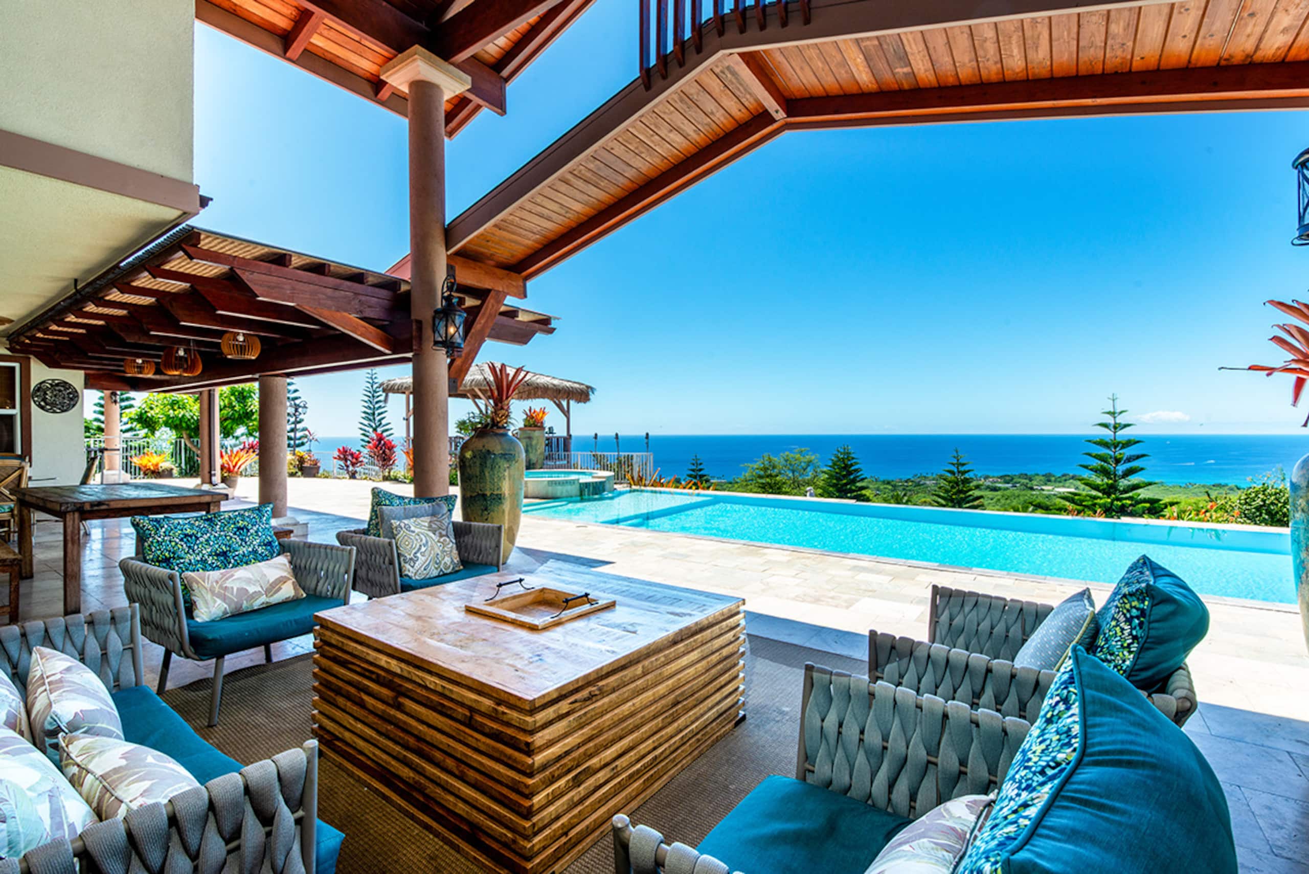 Villa in Kailua-Kona · ★4.81 · 7 bedrooms · 12 beds · 7 baths - Image 84