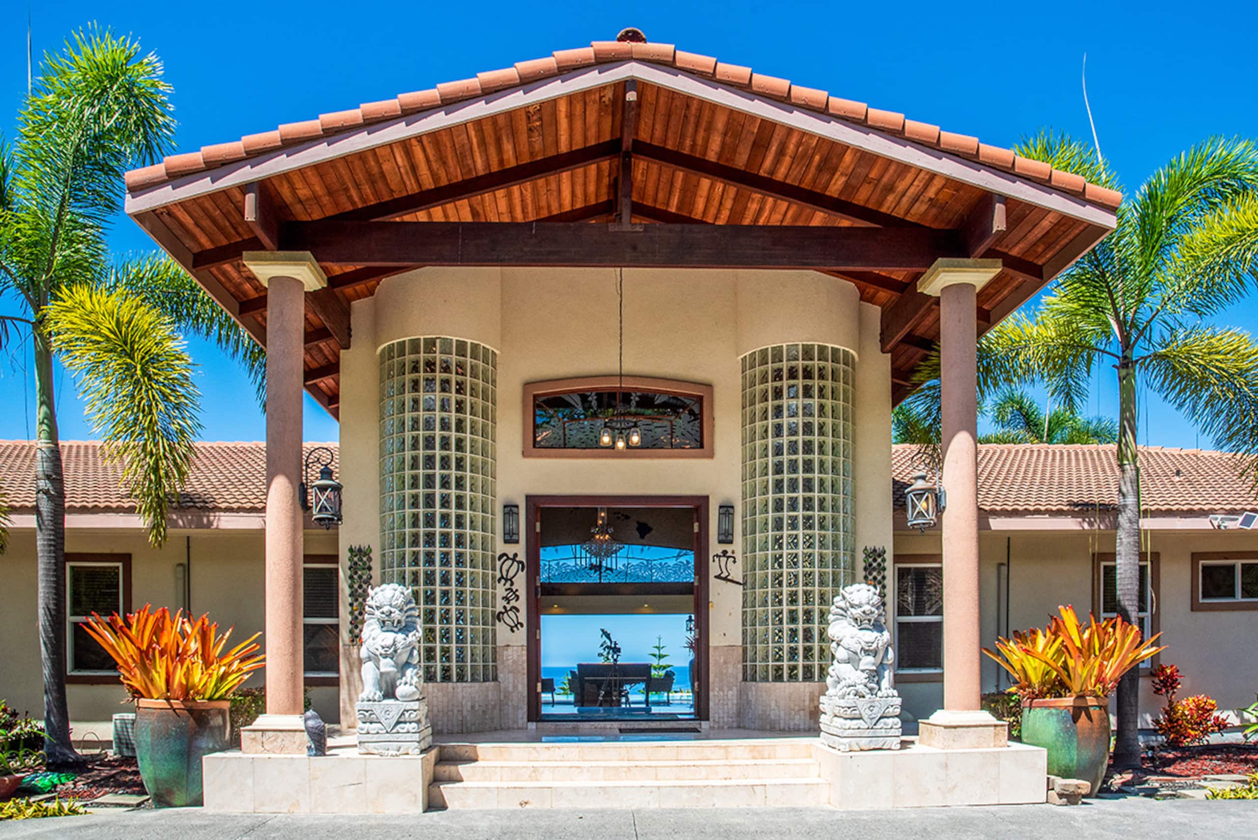 Villa in Kailua-Kona · ★4.81 · 7 bedrooms · 12 beds · 7 baths - Image 101
