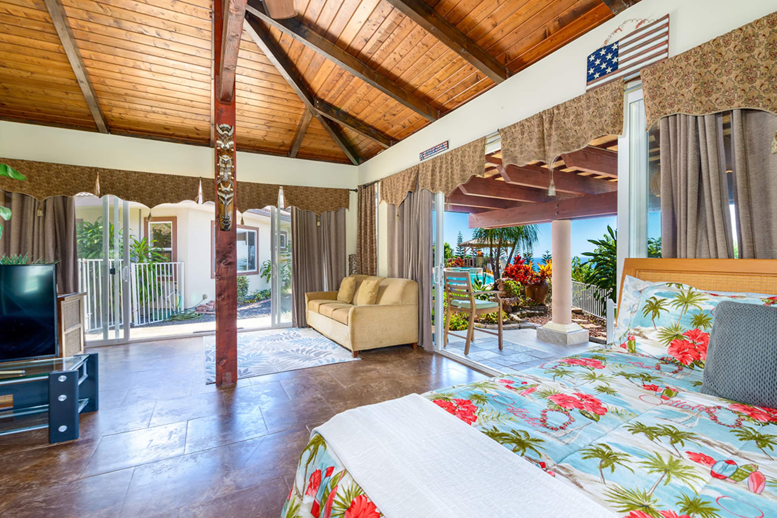 Villa in Kailua-Kona · ★4.81 · 7 bedrooms · 12 beds · 7 baths - Image 40