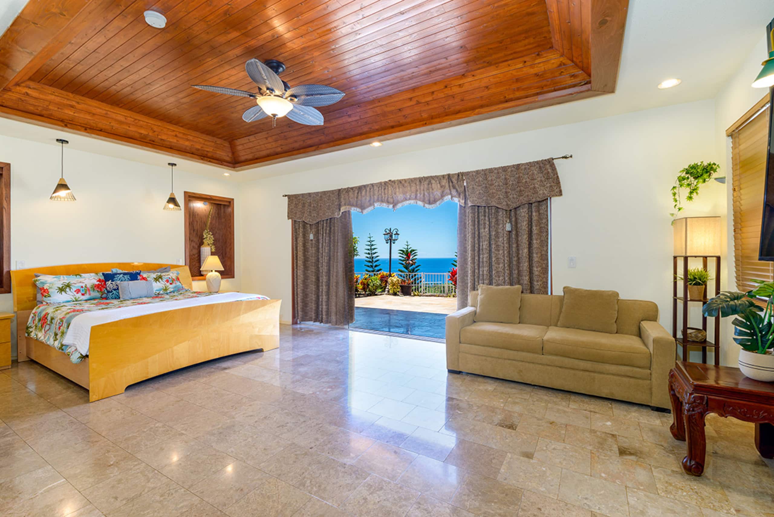 Villa in Kailua-Kona · ★4.81 · 7 bedrooms · 12 beds · 7 baths - Image 33