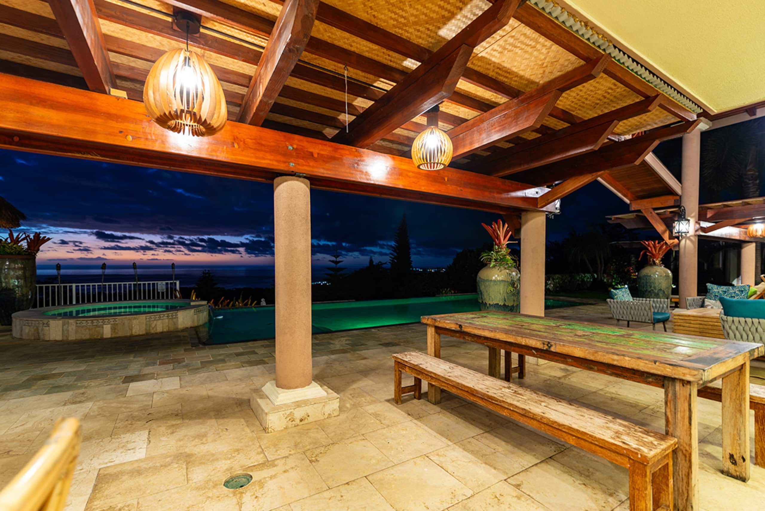 Villa in Kailua-Kona · ★4.81 · 7 bedrooms · 12 beds · 7 baths - Image 86