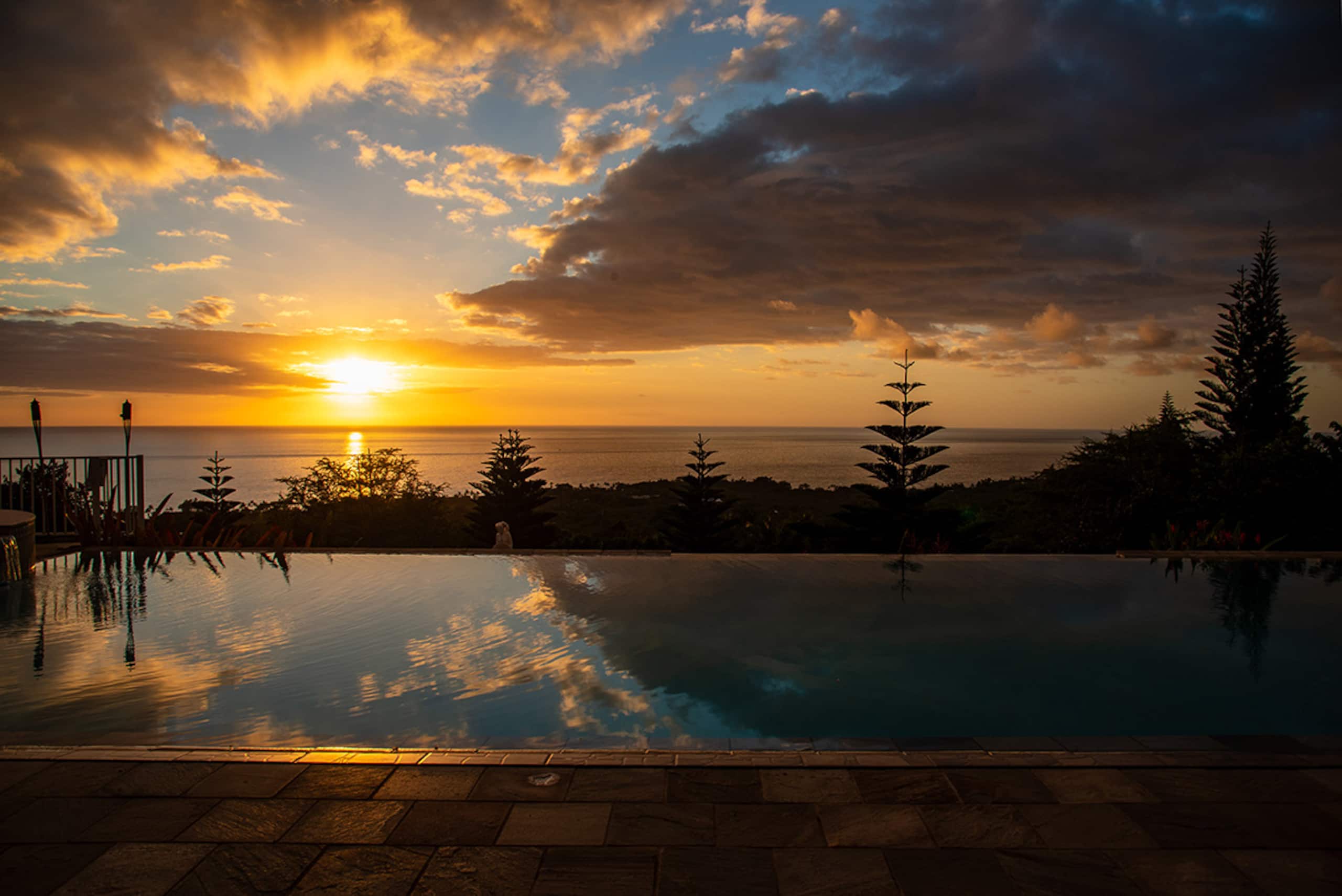 Villa in Kailua-Kona · ★4.81 · 7 bedrooms · 12 beds · 7 baths - Image 74