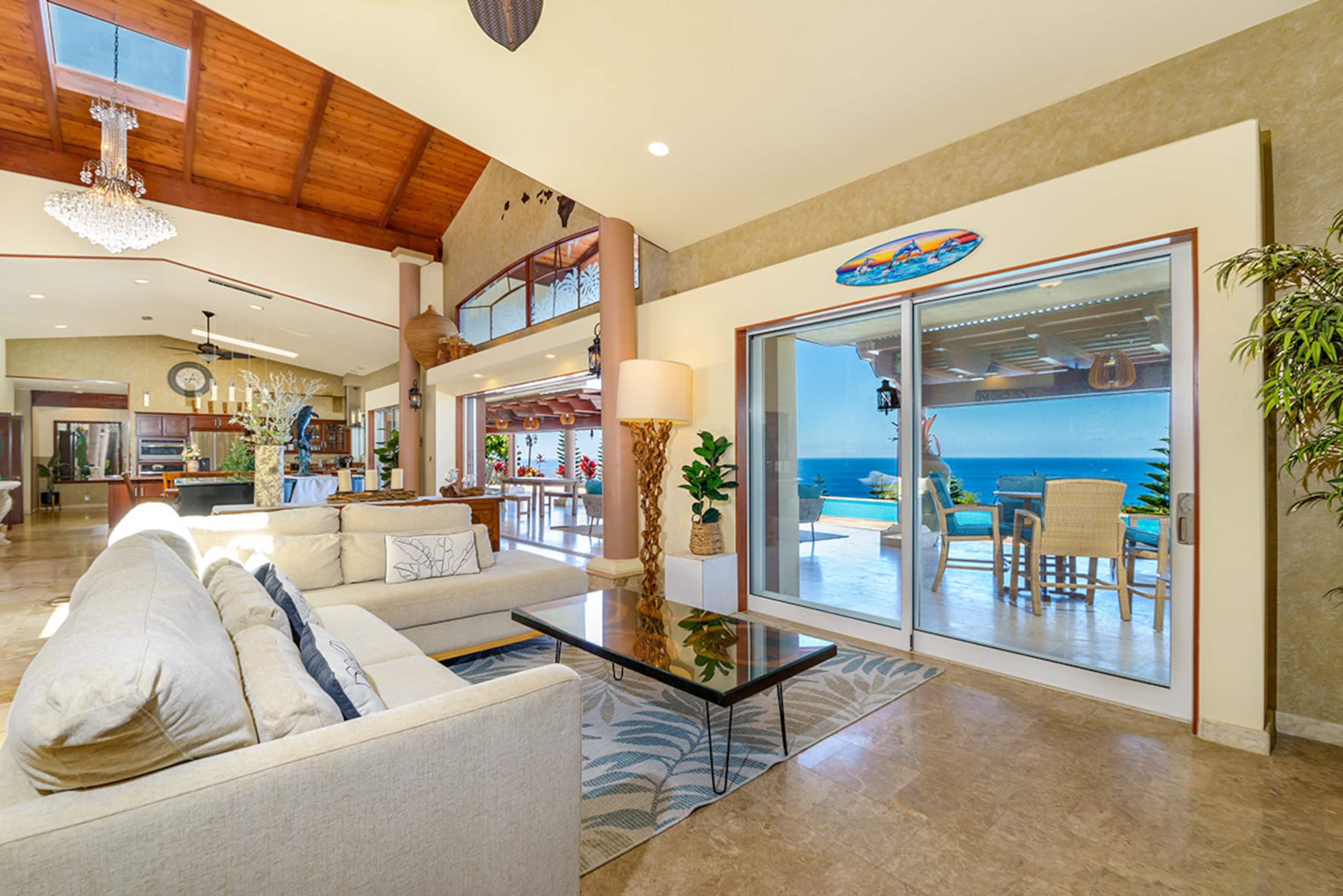 Villa in Kailua-Kona · ★4.81 · 7 bedrooms · 12 beds · 7 baths - Image 8
