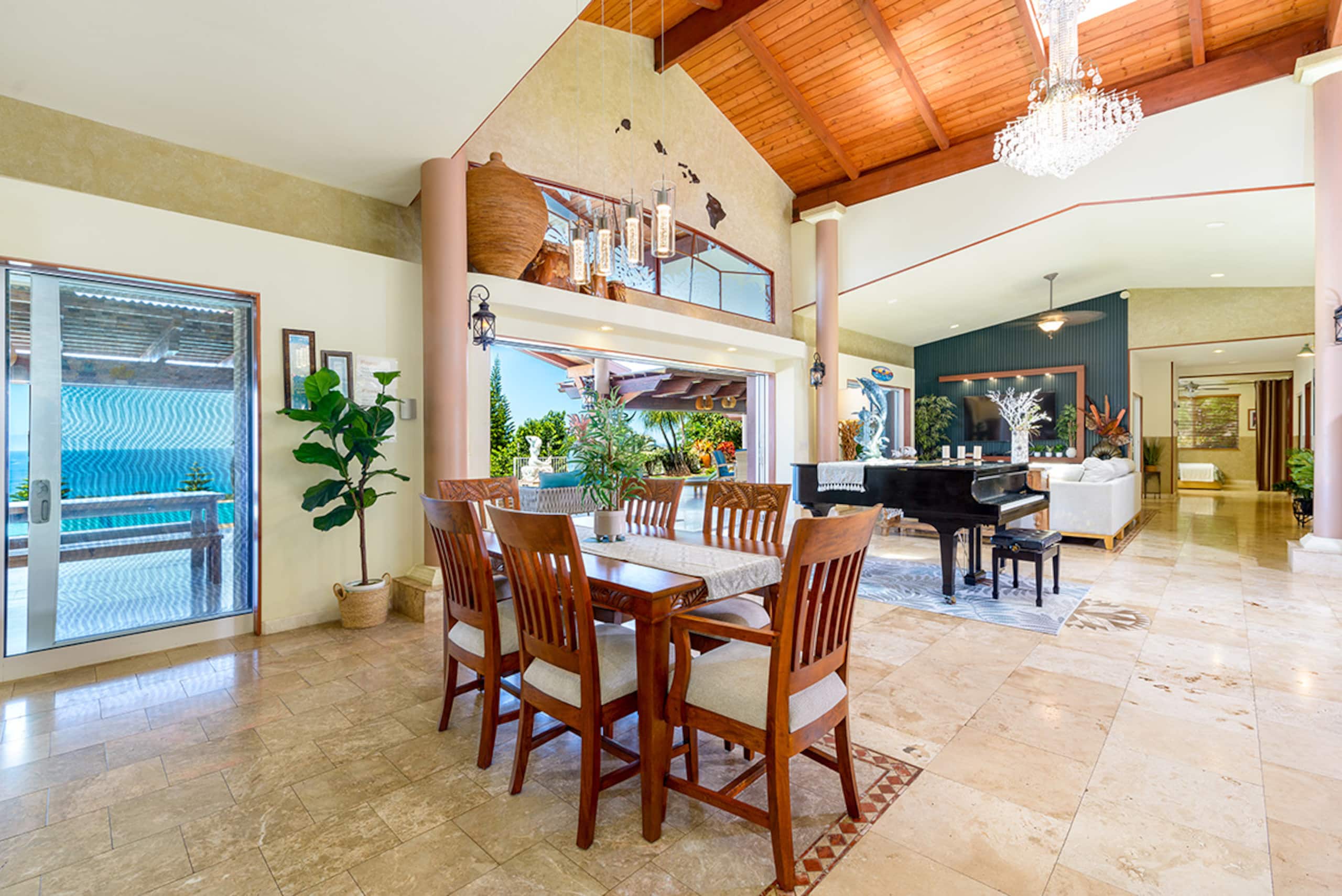 Villa in Kailua-Kona · ★4.81 · 7 bedrooms · 12 beds · 7 baths - Image 13