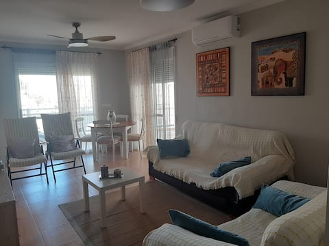 Top Airbnb: Comfortable apartment in Levante Bay. en Águilas