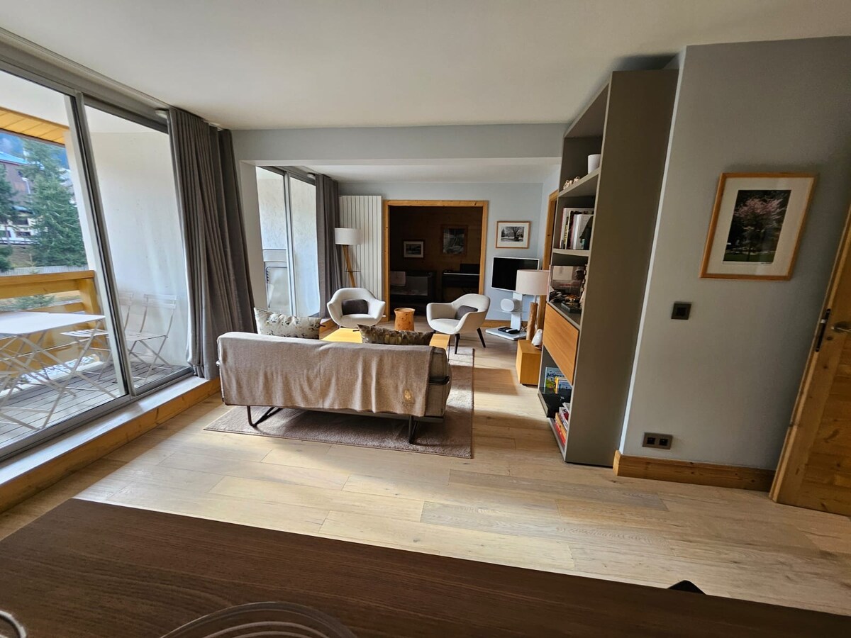 Top performing Airbnb: Lovely 3 bedroom apartment in the heart of Megève in Megève