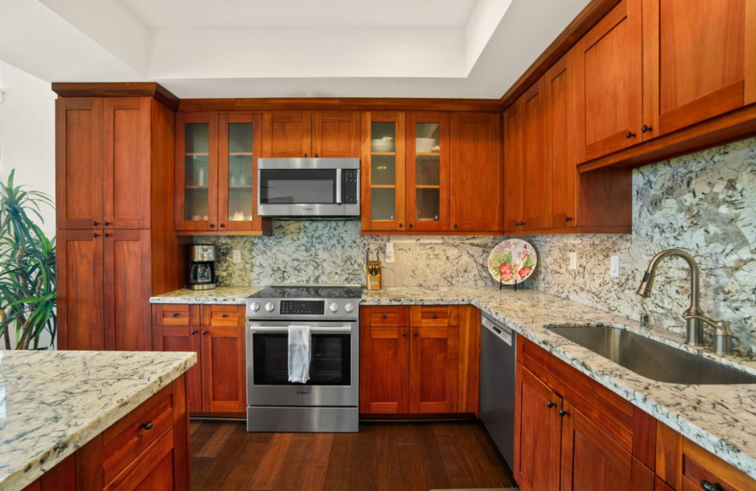 Condo in Koloa · ★4.97 · 3 bedrooms · 4 beds · 2.5 baths - Image 4