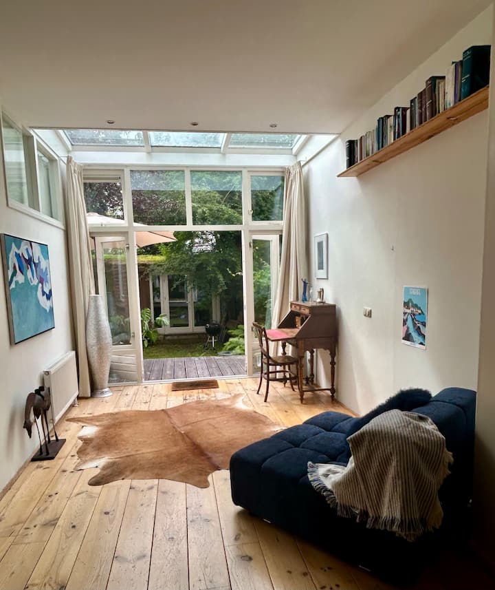 Ambient shtesë për t 'u ulur pranë kopshtit