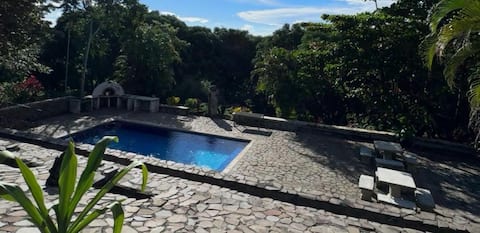 20-Acre Nature, 7 Villas & 3 Pools near Carara