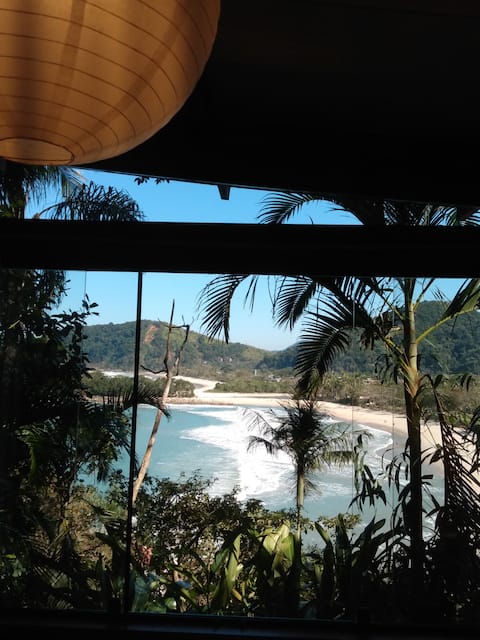 Top Airbnb: Cabin Over the Sea - Pé na Areia Camburizinho em São Sebastião