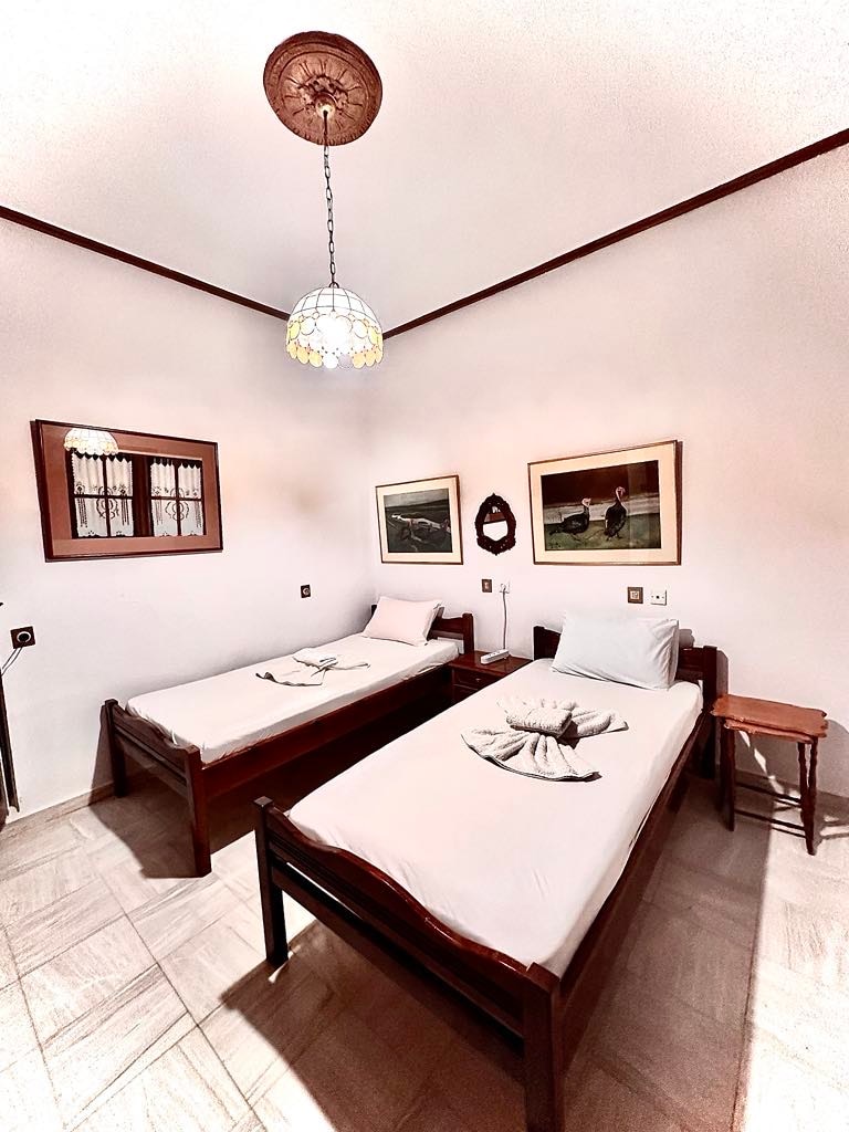 غرفة النوم 2