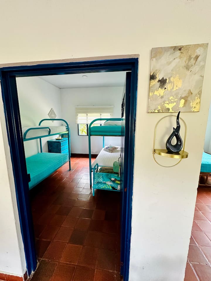 غرفة النوم 2