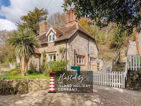 1 Apse Castle Pet Friendly Shanklin Starlink WiFi