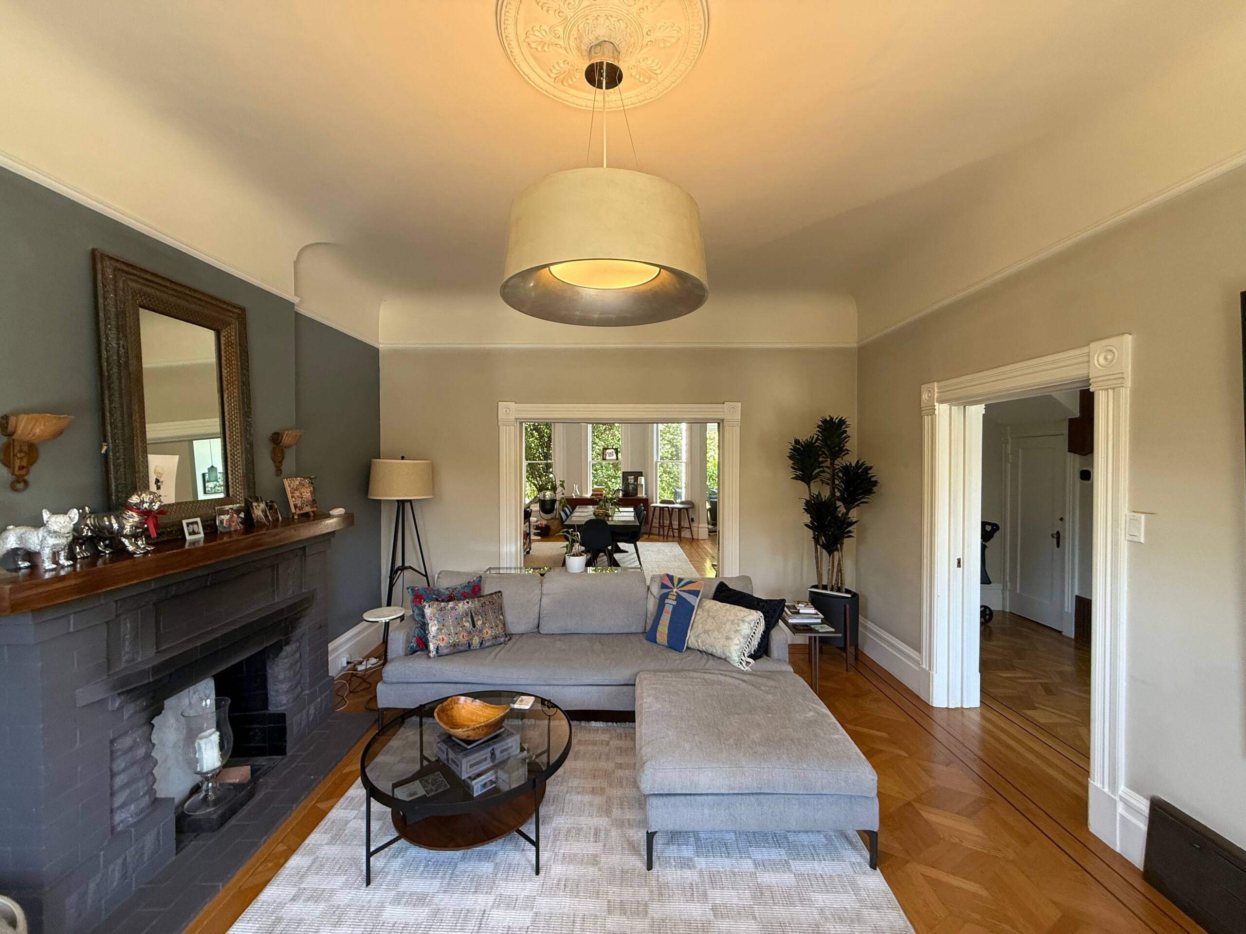 Home in San Francisco · ★5.0 · 2 bedrooms · 2 beds · 1.5 baths - Image 19