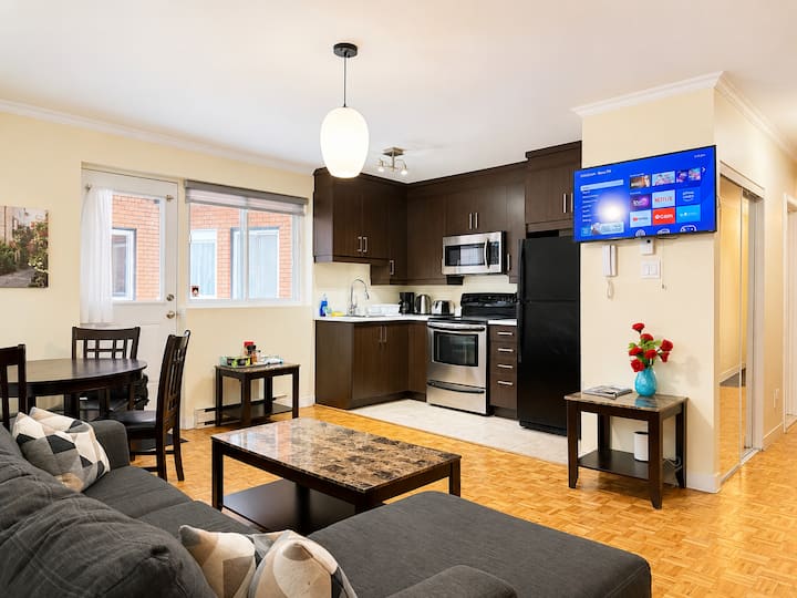 Cozy 2br In Le Plateau | Walk To Metro & Downtown - Montreal