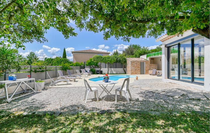 Lovely Home In Tourves - Saint-Maximin-la-Sainte-Baume