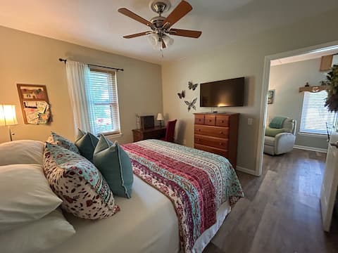 Quiet Delight! Just N of Pensacola near I-10/Rt 29