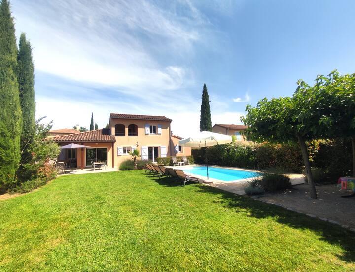 Luxury Ardeche Villa | Villa Bienvenue | 4 Bedrooms | Private Pool - Vallon-Pont-d'Arc