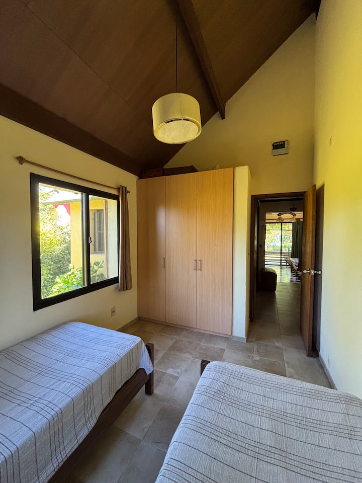 غرفة النوم 2