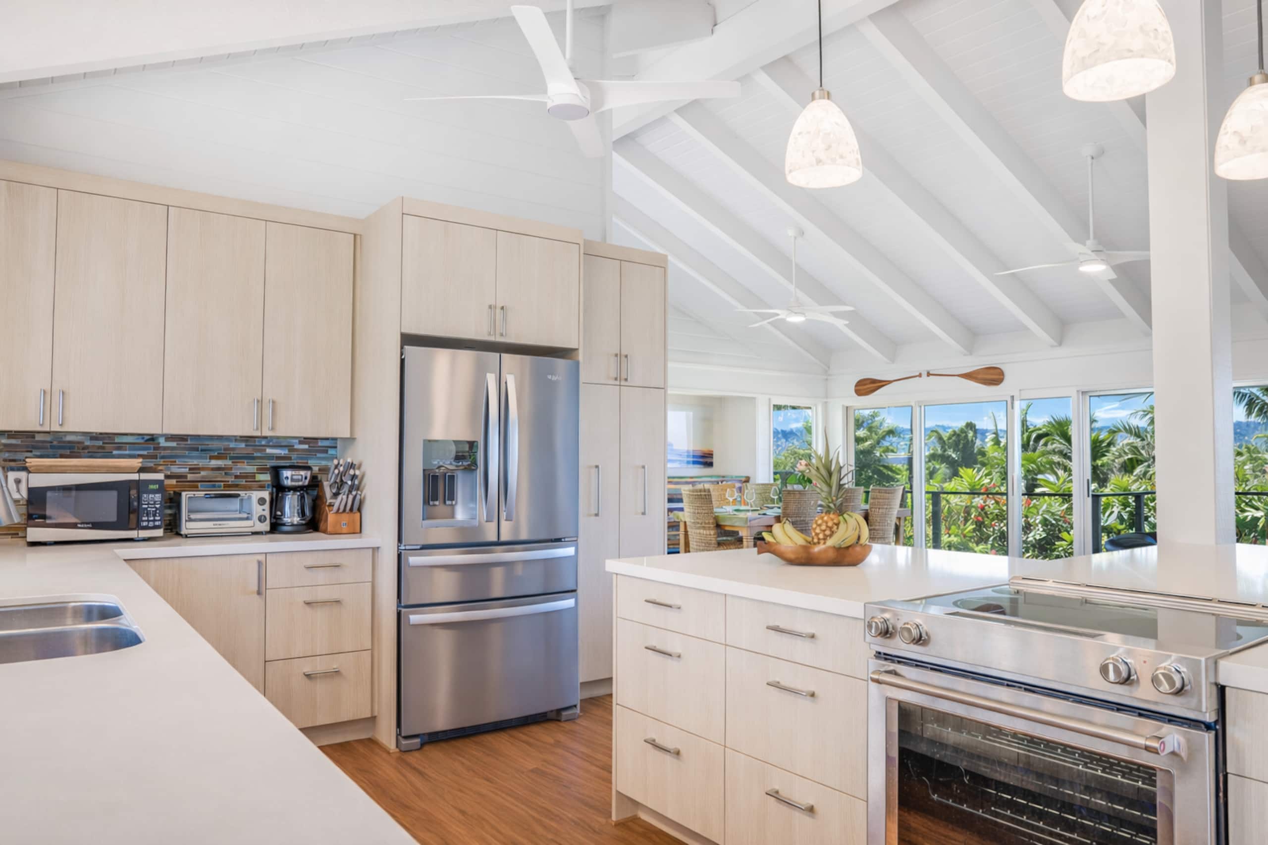 Home in Princeville · ★4.93 · 4 bedrooms · 4 beds · 3 baths - Image 16