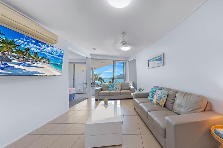 🏝Seaviews At Searene, Modern, Pool + Free Wifi 🏝 - Airlie Beach