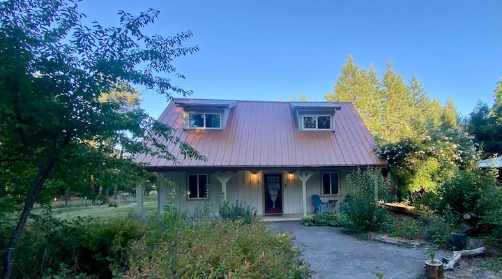 Oakside Cottage | Farm Cottage Close To town