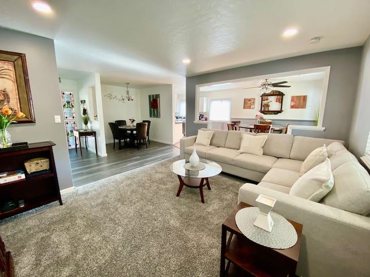 Hogar Muy Bien Remodelado En Sparks, Nv (áRea De Reno / Tahoe) - Sparks, NV