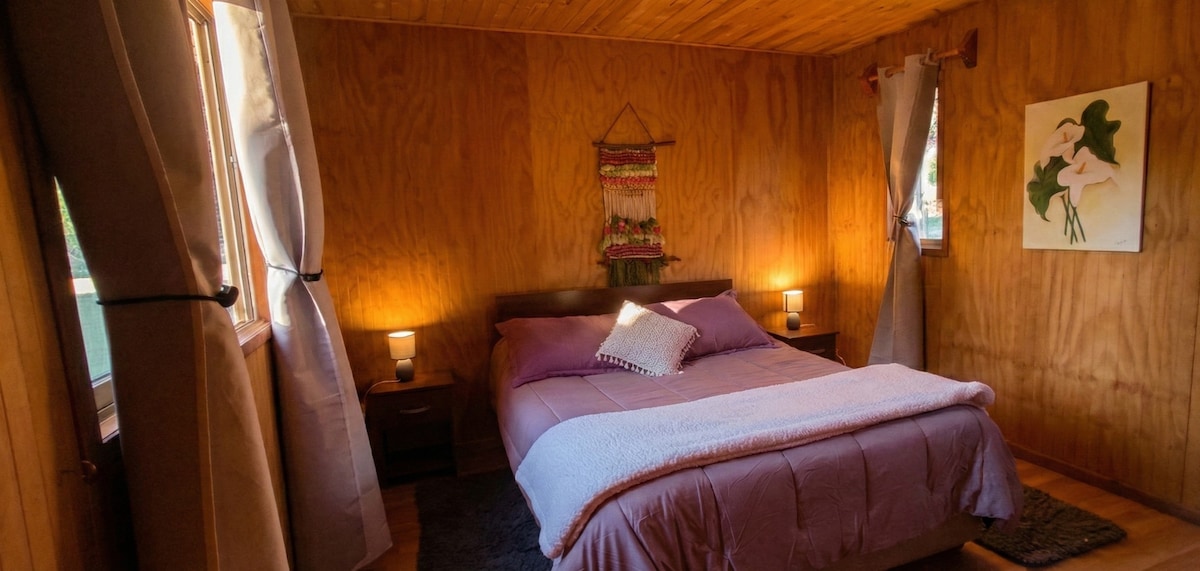 Habitación matrimonial renovada para un descanzo total 