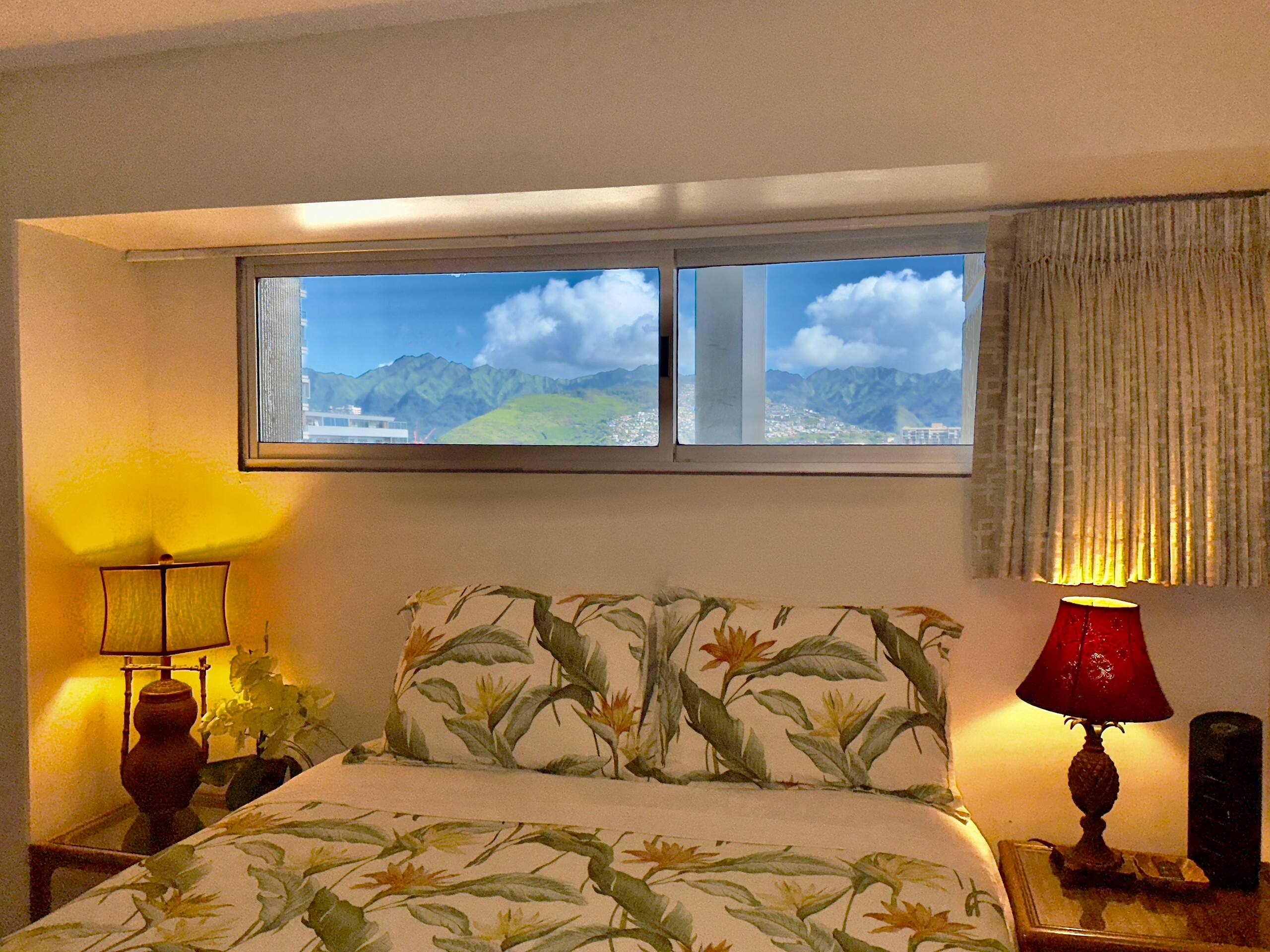 Condo in Honolulu · ★4.87 · 1 bedroom · 1 bed · 1 shared bath - Image 11